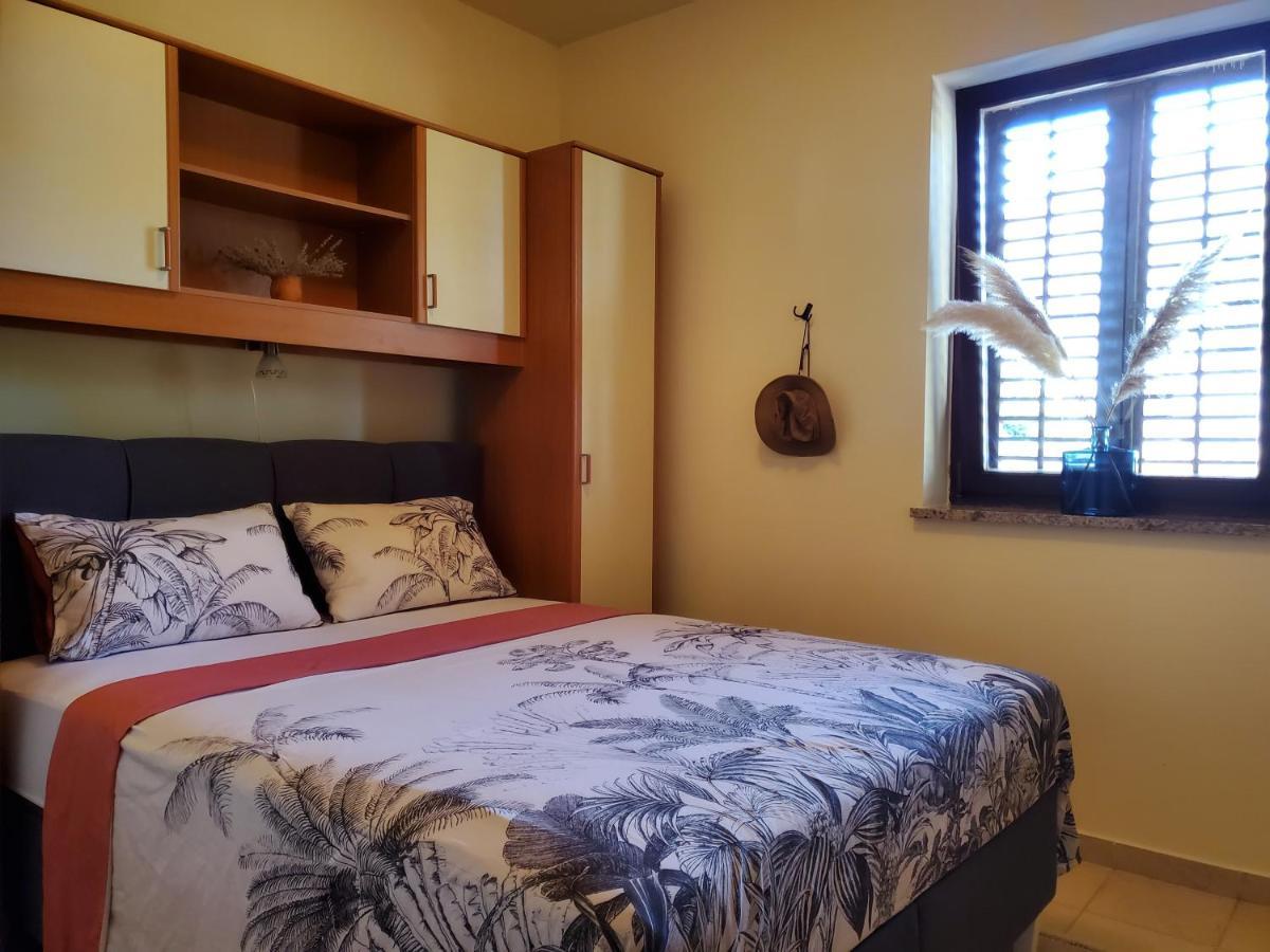 Hilltop Villa Risika Kültér fotó